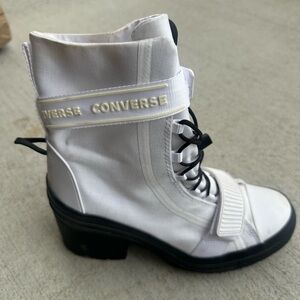 Converse White Lace-Up Platform Ankle Boots with Black Laces